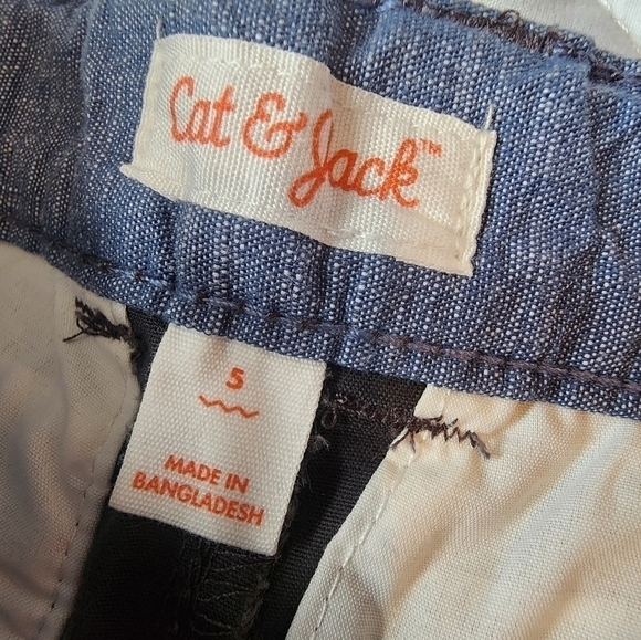 𝅺CAT & Jack boys shorts size 5 - Picture 4 of 5